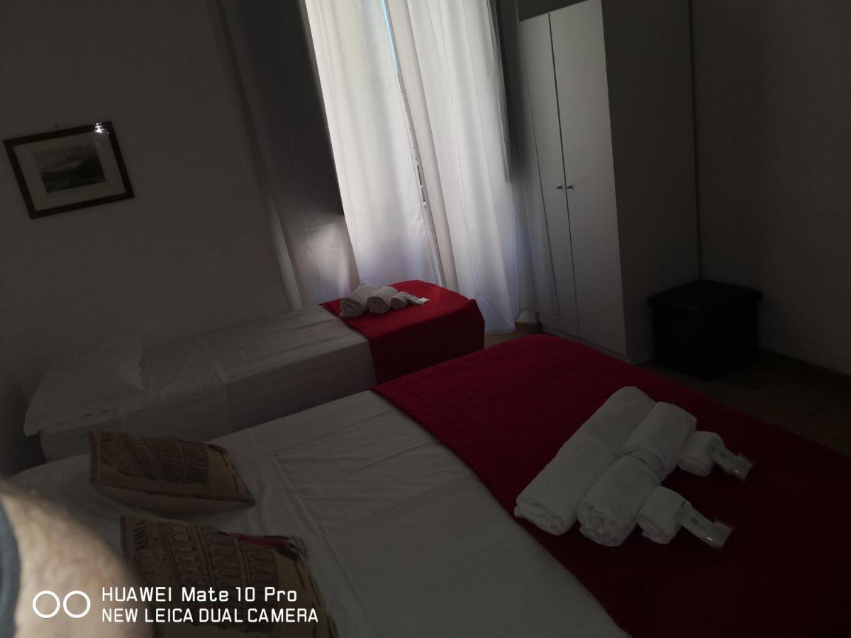 Trastevere Four Seasons Glorioso Rome Exterior photo